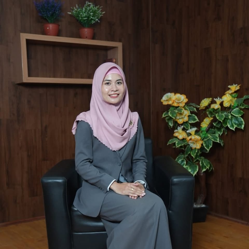 Dr.da Musofiana, S.H., M.H.