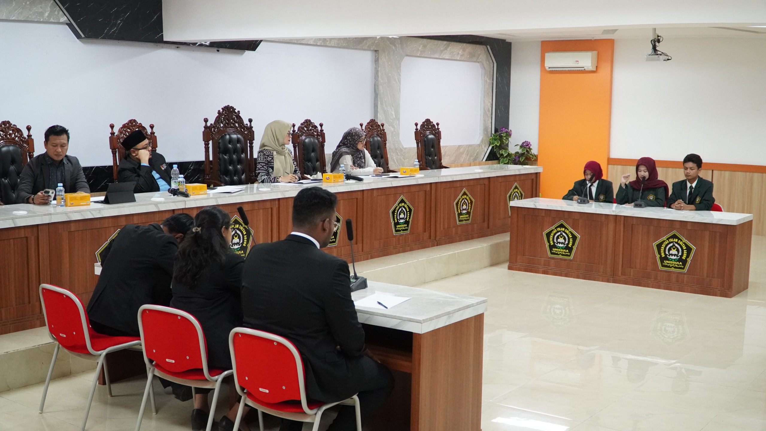 Diskusi Ilmiah Mahasiswa