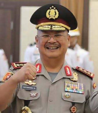 Komisaris Jenderal Polisi Prof. Dr. Chryshnanda Dwilaksana, M.Si.