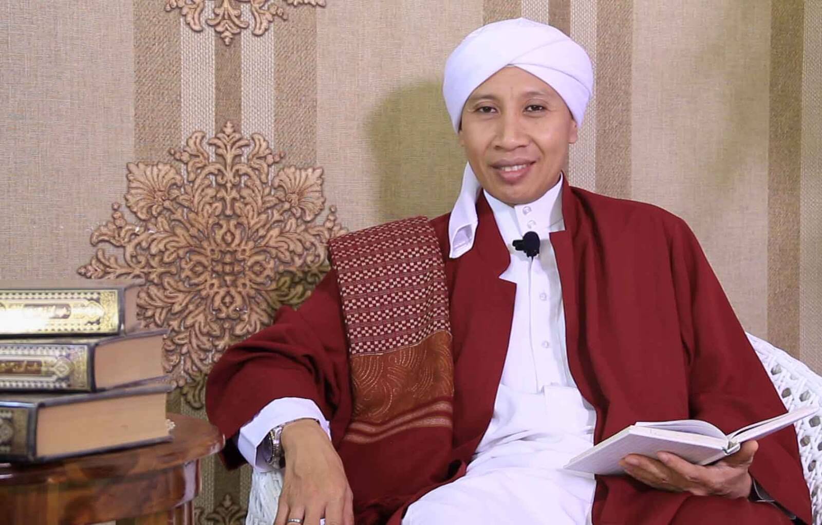 Prof. KH. Yahya Zainul Ma'arif, Lc., M.A., Ph.D.